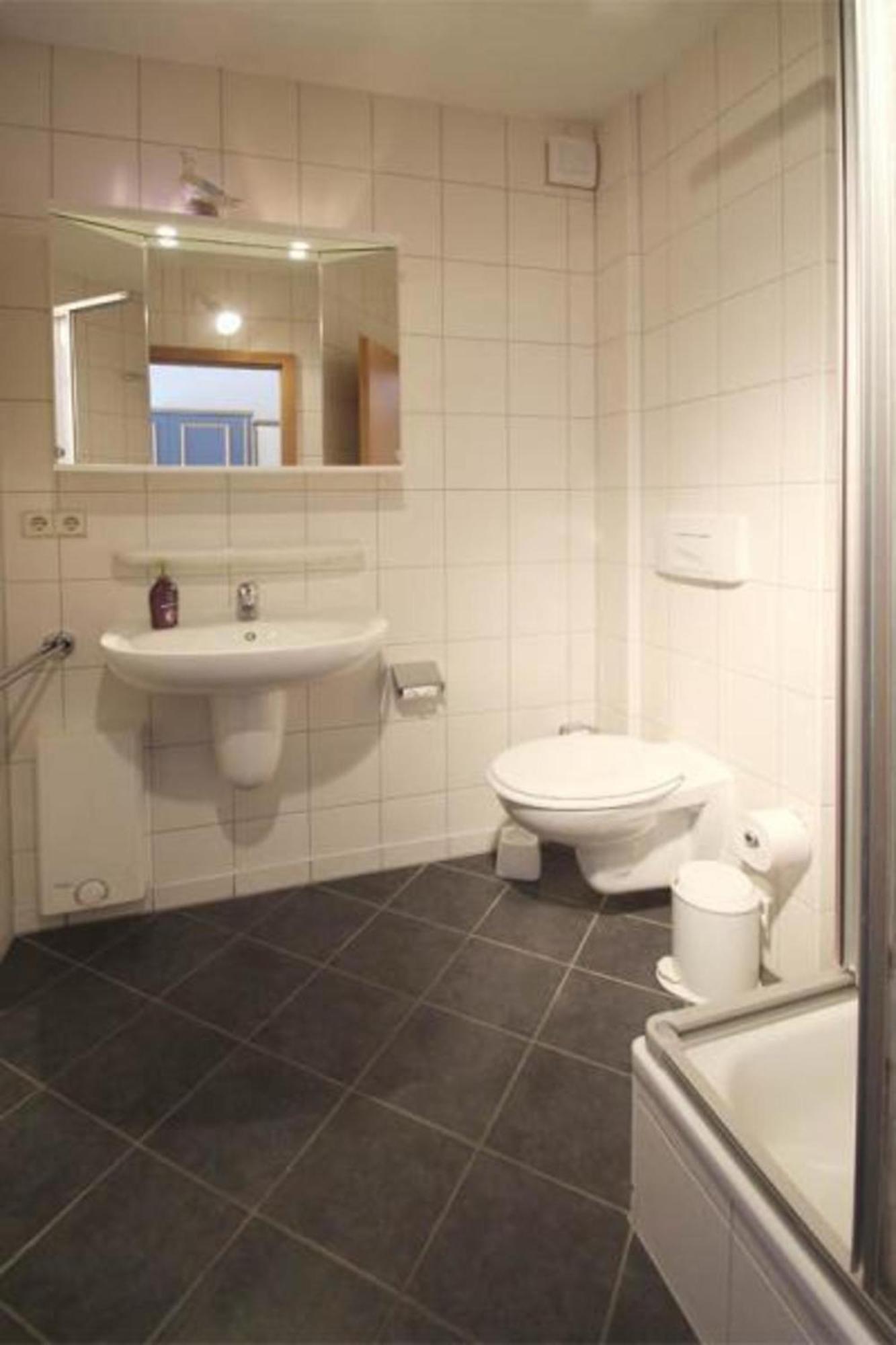 Yachthafenresidenz-Wohnung-9207-895 Kuehlungsborn Luaran gambar
