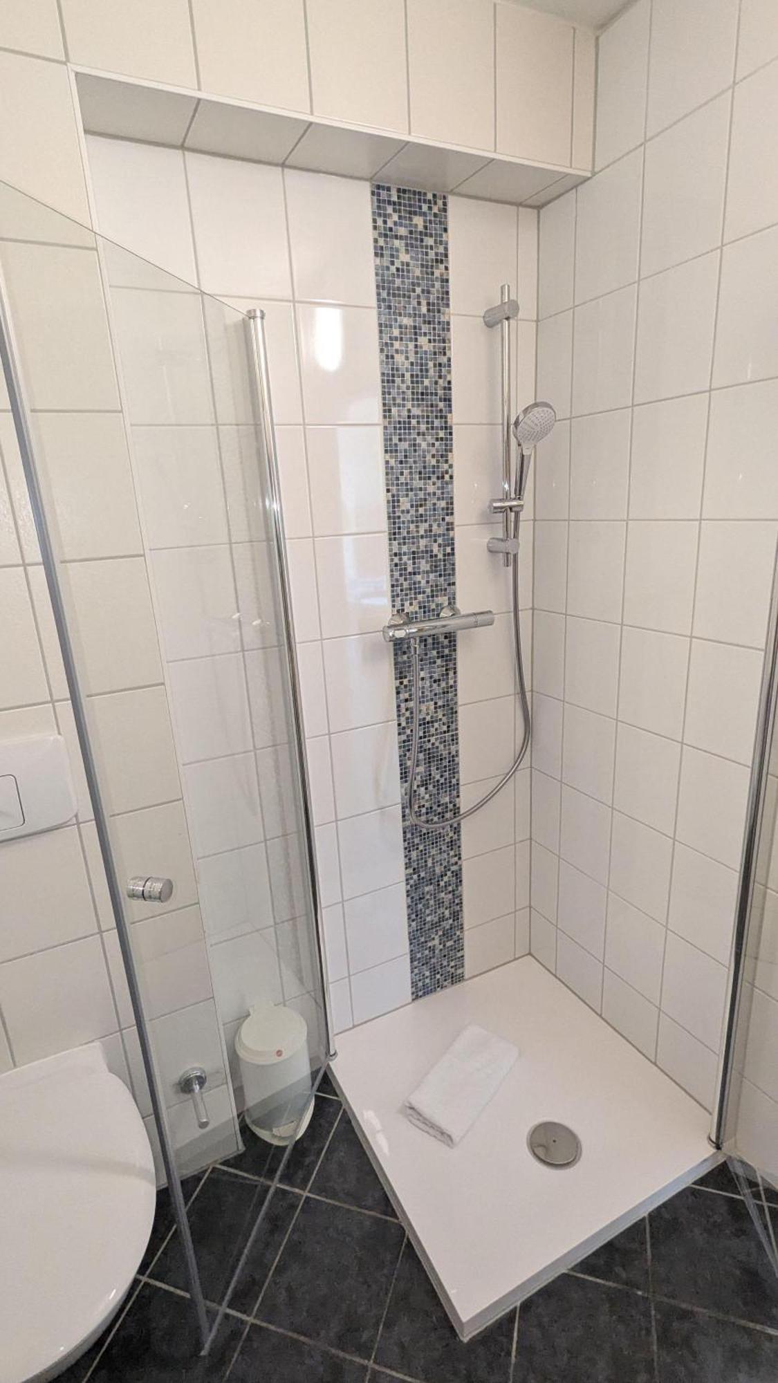 Yachthafenresidenz-Wohnung-9207-895 Kuehlungsborn Luaran gambar